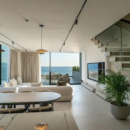 Villa Nube Luxury Sarandë
