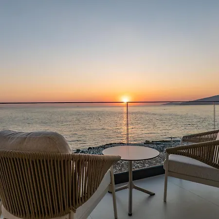 Nube Luxury Villa *